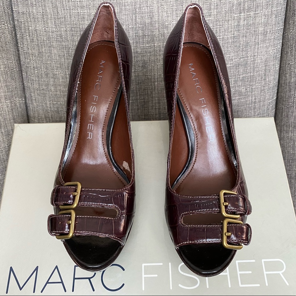 NEW - Marc Fisher Dark Brown Crocco Size 5.5M